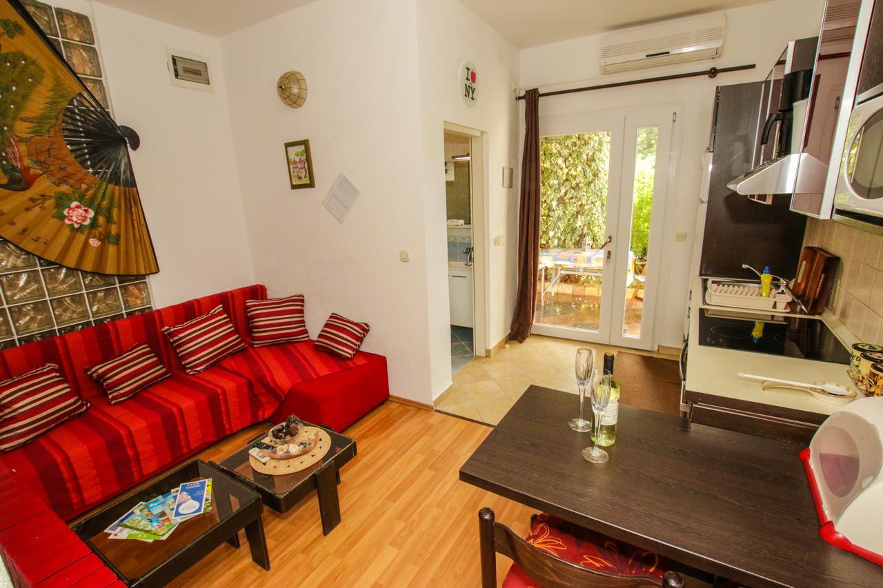 Apartments Finida بوريتش المظهر الخارجي الصورة